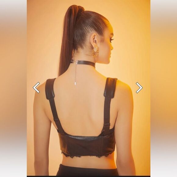 HOROSCOPEZ Bold Beauty Underbust Corset Top & Embroidered Mini Skirt Set - Picture 7 of 13